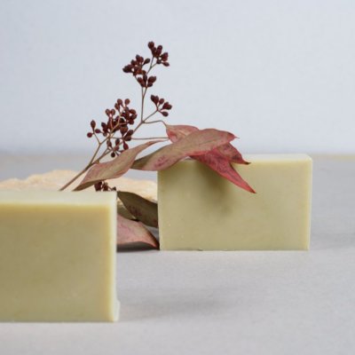 Alma mýdlo přírodní s konopným olejem a zeleným jílem Svěže 110g