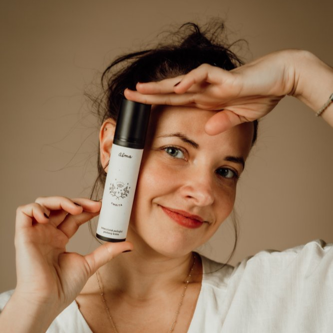 Alma se zabydluje v NATU