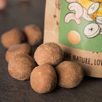 Banana Cashew Balls 70g