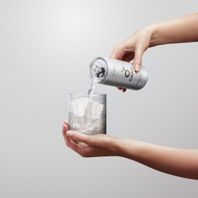 CANS jemně perlivá alpská voda 330ml