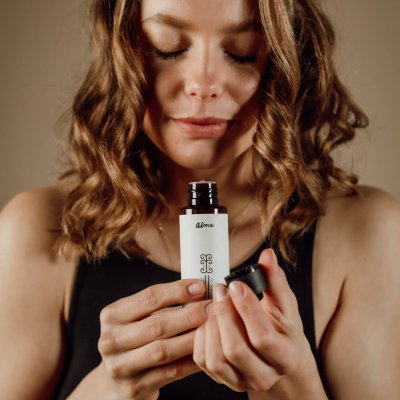Alma čisticí emulze s vanilkou, tonka boby a allantoinem 100ml