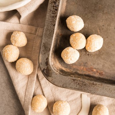 Kokosové kuličky s kešu krémem 70g