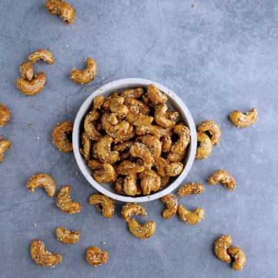 Kešu ořechy s tamari a sezamem BIO 140g