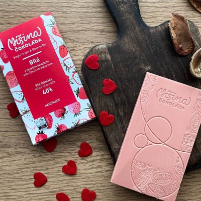 Míšina čokoláda Bílá 40% s českými jahodami 50g
