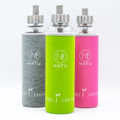 Skleněná lahev v zeleném termo obalu NATU 550ml
