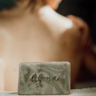Alma mýdlo přírodní s konopným olejem a zeleným jílem Svěže 110g