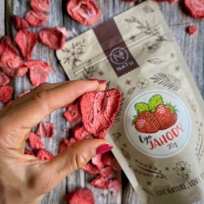 Freeze Dried Strawberry Slices 20g