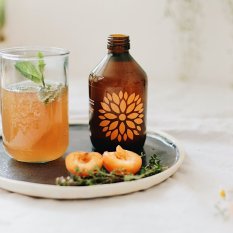 Kombucha acerola a zázvor BIO 330ml