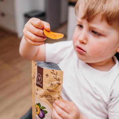 Freeze dried plums 35g