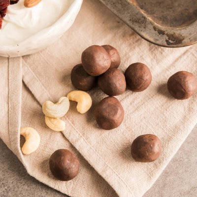 Cocoa Cashew Balls 70g