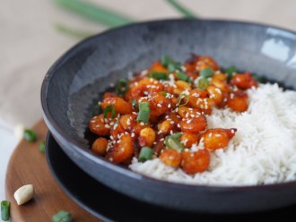 Basmati rýže s krevetami a sweet chilli omáčkou