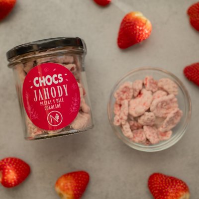 CHOCS Jahody plátky v 30% bílé čokoládě 80g