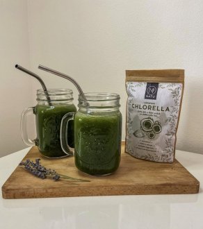 Zelené Smoothie s kokosovou vodou a chlorelou