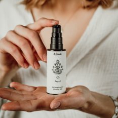 Alma pleťové sérum pro křehkou pleť s ectoinem, kadidlovníkem a ovsem Baubó 30ml