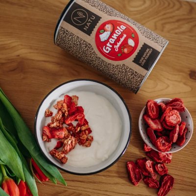Jahodová granola s mandlemi 250g