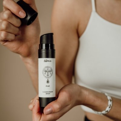 Alma olejové sérum luxusní s bakuchiolem, arktickou řasou a Q10 Áine 50ml