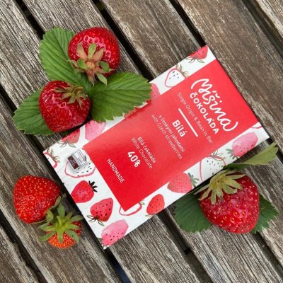 Míšina čokoláda Bílá 40% s českými jahodami 50g