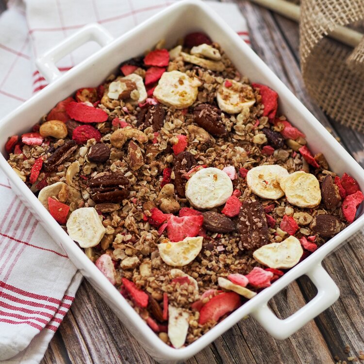 Domácí granola s lyo ovocem
